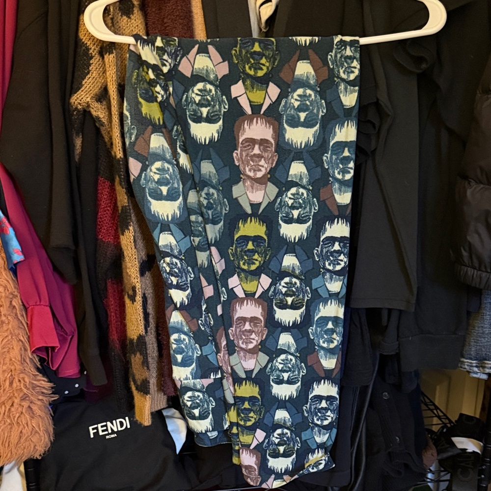 Lularoe Monster Frankenstien Leggings TC2